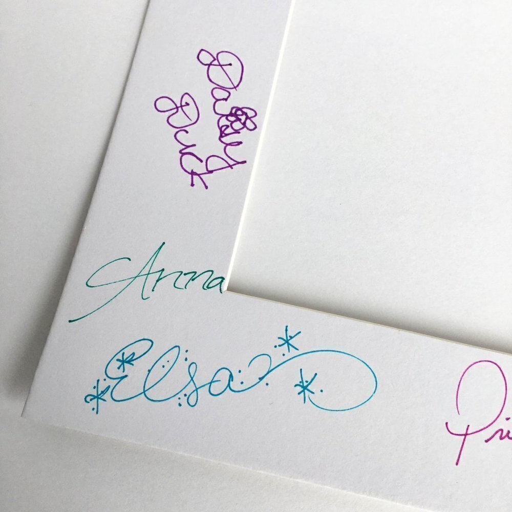 Genuine Disney Characters Autographed Frame Mat - Picture 4 of 8
